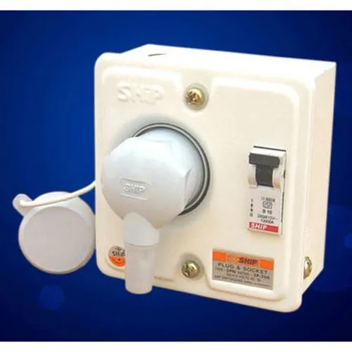 metal-clad-plug-and-socket-db-500x500
